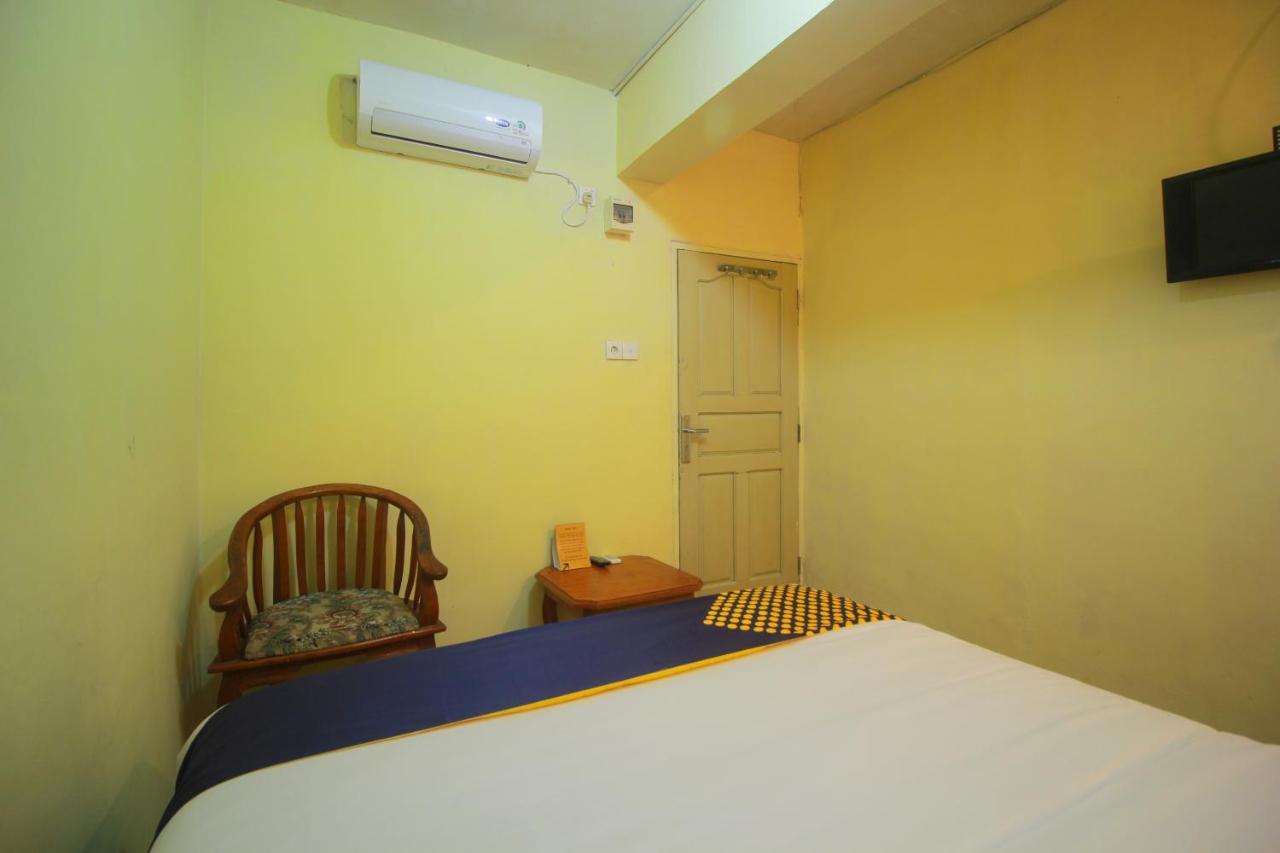 Spot On 2305 Andys Nur Penginapan Dumai Extérieur photo